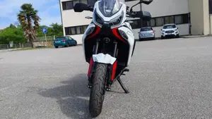Moto Morini X-Cape 1200 (2026)  (10)