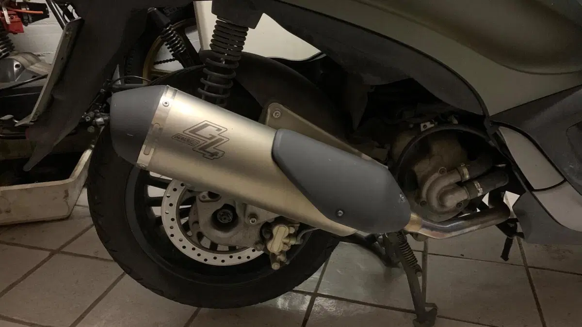 Piaggio Beverly 300 S i.e. ABS-ASR (2016 - 20)  (3)