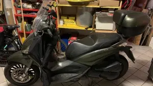 Piaggio Beverly 300 S i.e. ABS-ASR (2016 - 20)  (8)
