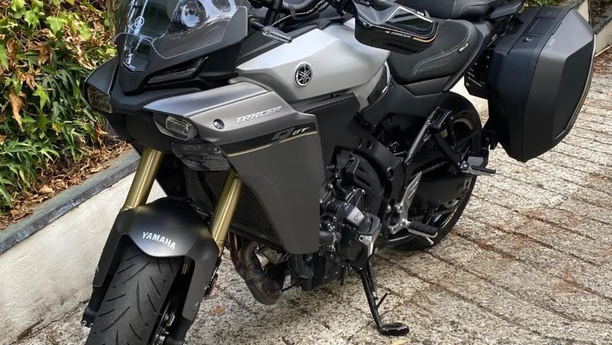 Yamaha Tracer 9 GT Y-AMT (2025 - 26)  (2)