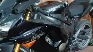 Kawasaki Ninja 600 ZX-6R (2007 - 08)  (7)