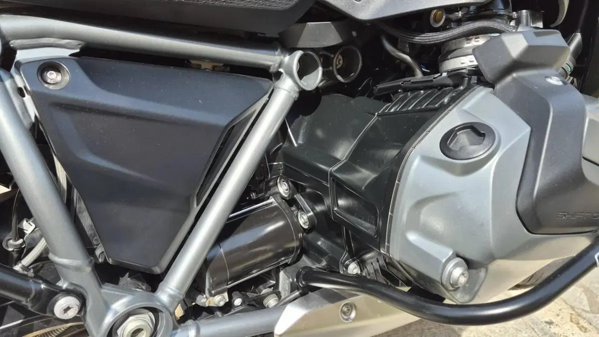 Bmw R 1250 RS (2021 - 25)  (14)