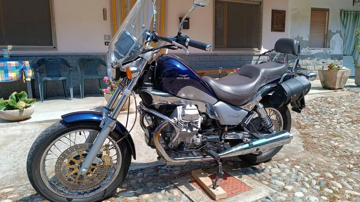 Moto Guzzi Nevada 750 Club (2002 - 06)  (4)