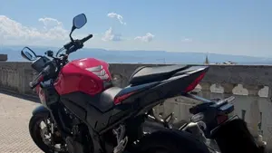Honda CB 500 Hornet (2024 - 25)  (4)
