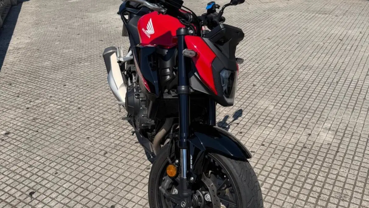Honda CB 500 Hornet (2024 - 25)  (7)