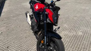 Honda CB 500 Hornet (2024 - 25)  (7)