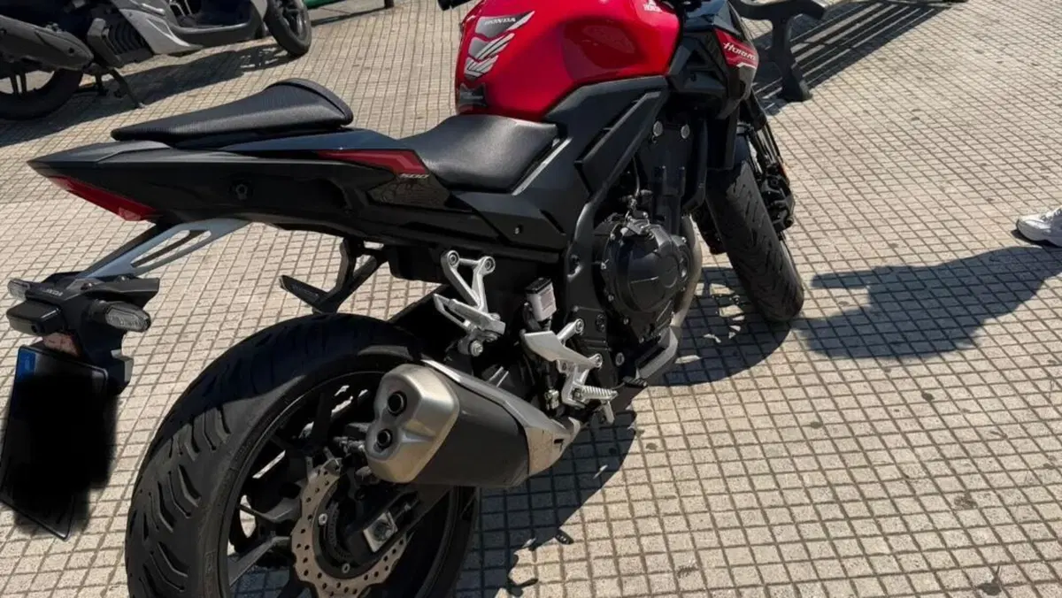 Honda CB 500 Hornet (2024 - 25)  (8)