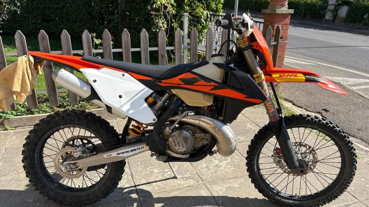 KTM 300 EXC E TPI (2018)  (5)