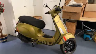 Vespa Sprint 50 S (2026) usata