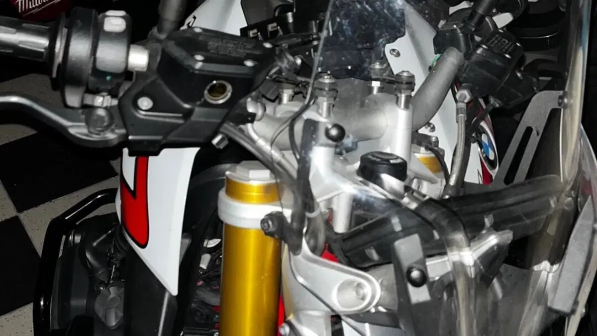 Bmw R 1200 R (2015 - 16)  (4)