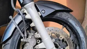 Suzuki GSR 600 (2006 - 11)  (3)