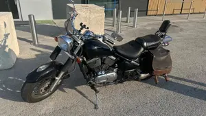 Kawasaki VN 800 Classic (1996 - 00) 