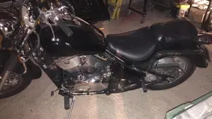 Kawasaki VN 800 Classic (1996 - 00)  (11)