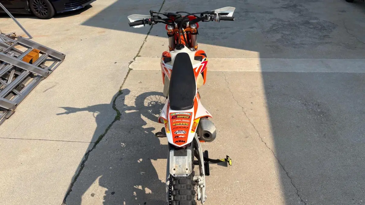 KTM 450 EXC-F Six Days (2023)  (5)