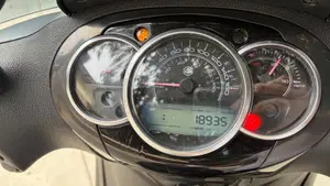 Piaggio Beverly 300 i.e. (2010 - 16)  (5)