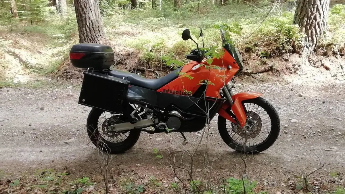 KTM 990 Adventure (2006 - 08)  (4)