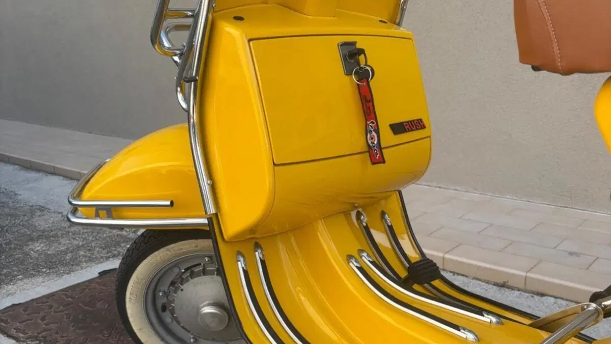 Piaggio Vespa 50 PK  (12)