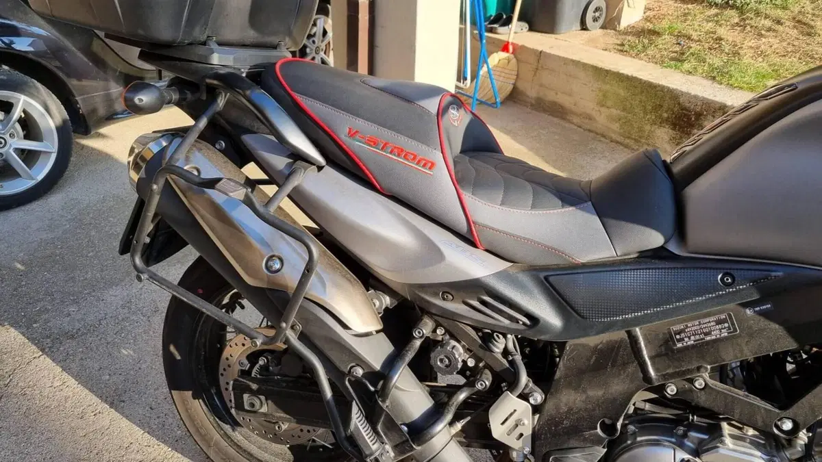 Suzuki V-Strom 650 ABS (2011 - 17)  (9)