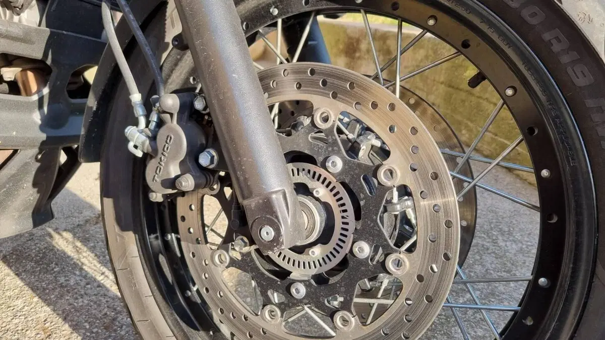 Suzuki V-Strom 650 ABS (2011 - 17)  (3)