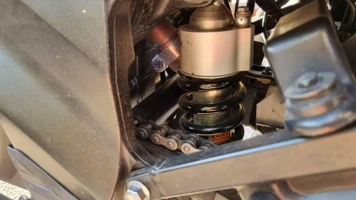 Suzuki V-Strom 650 ABS (2011 - 17)  (6)
