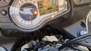 Suzuki V-Strom 650 ABS (2011 - 17)  (11)
