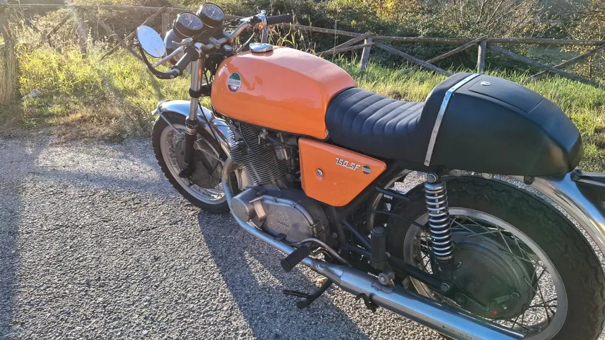 Laverda SF 2FD 750  (2)