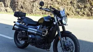 Triumph Scrambler 900 (2023 - 25)  (2)