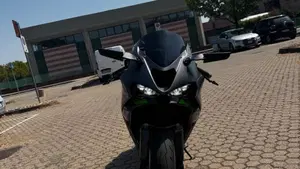 Kawasaki Ninja 636 ZX-6R (2024 - 26)  (2)