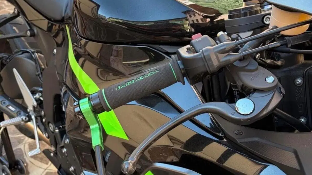 Kawasaki Ninja 636 ZX-6R (2024 - 26)  (4)
