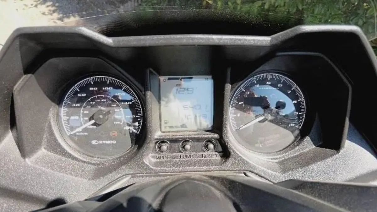 Kymco X-Town 300i (2021 - 24)  (9)