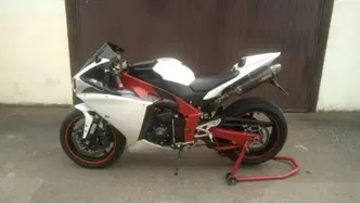 Yamaha YZF R1 (2009 - 11) usata
