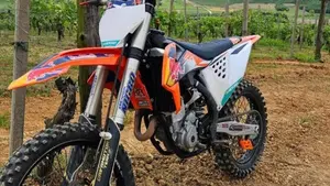 KTM 250 SX-F (2020)  (2)