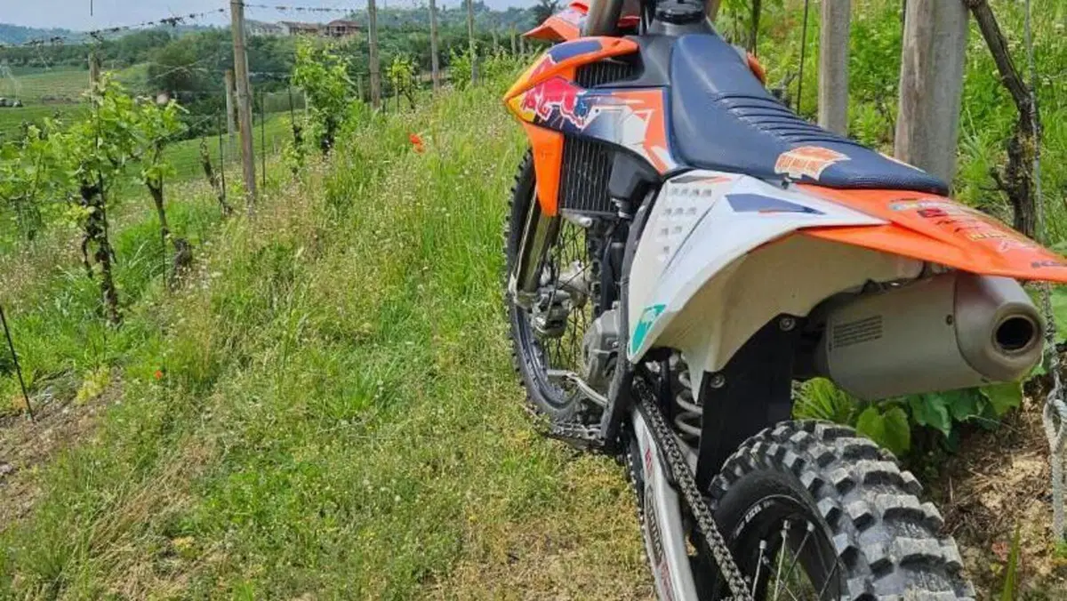 KTM 250 SX-F (2020)  (3)