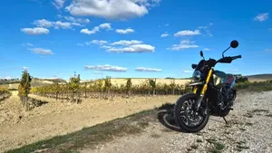 Moto Morini SEIEMMEZZO SCR (2022 - 26)  (2)