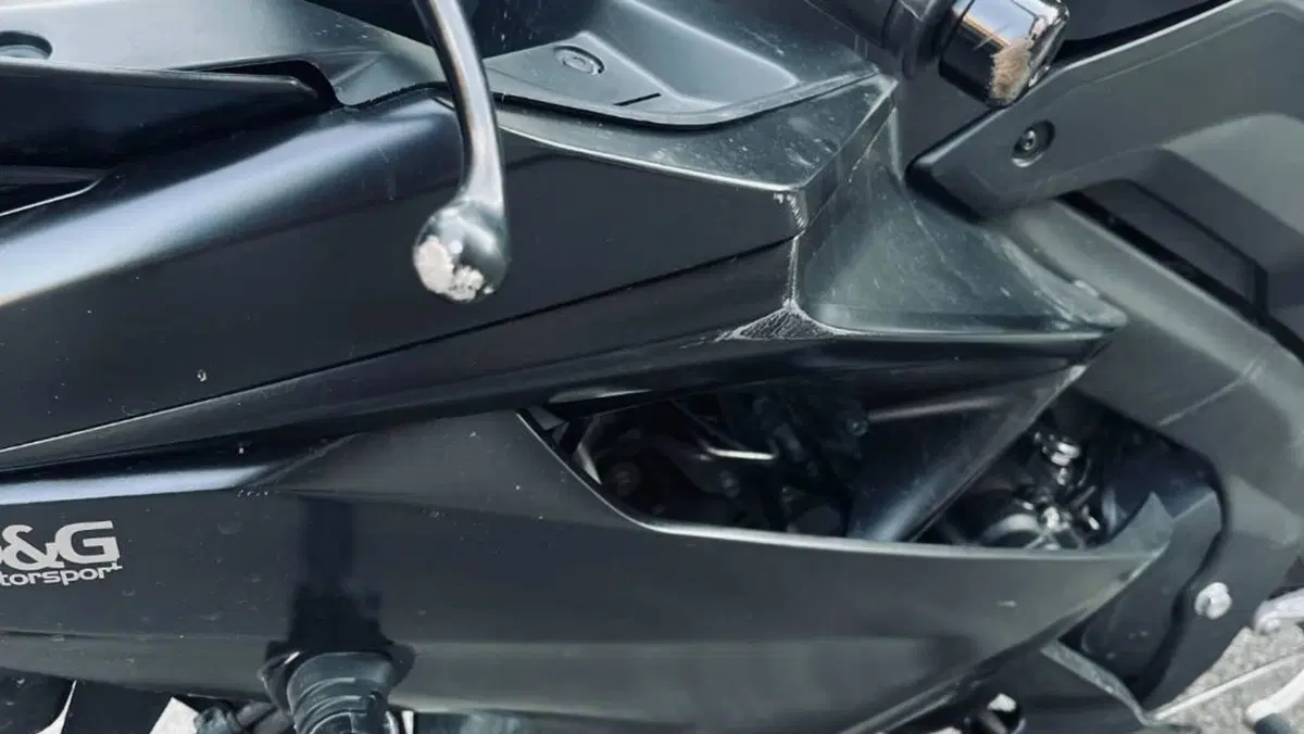 Yamaha YZF R125 (2021 - 22)  (2)