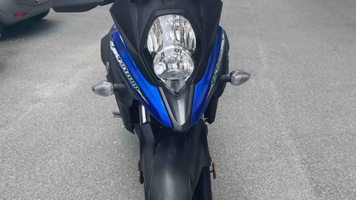 Suzuki V-Strom 650 (2021 - 25)  (2)