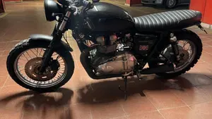 Triumph Bonneville T100 (2008 - 16)  (3)