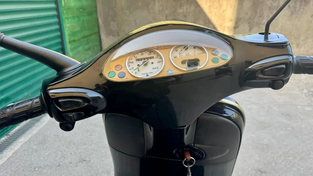 Vespa 150 ET4 (1999 - 01)  (5)