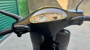 Vespa 150 ET4 (1999 - 01)  (5)