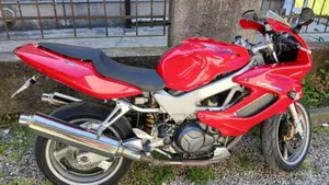 Honda VTR 1000 F Firestorm (2001 - 07)  (3)