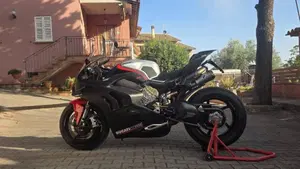 Ducati Panigale V4 1100 (2021) 