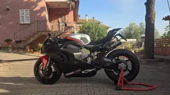 Ducati Panigale V4 1100 (2021) usata
