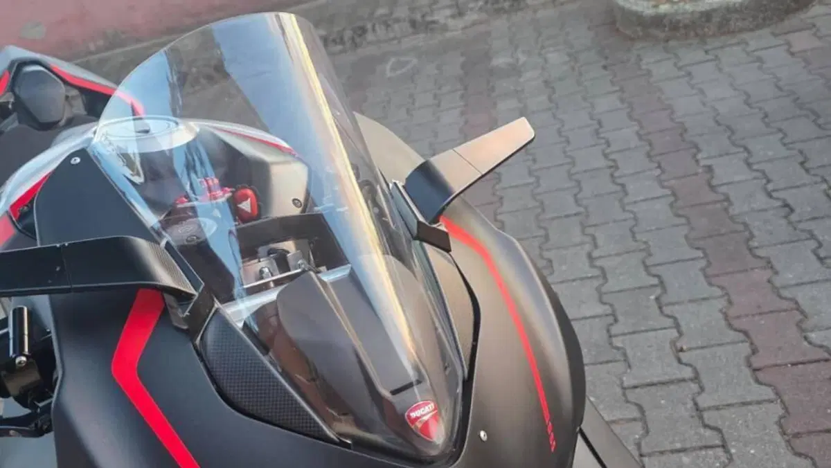 Ducati Panigale V4 1100 (2021)  (7)