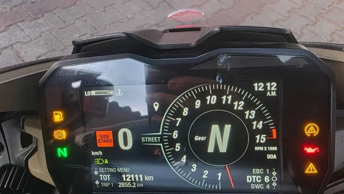 Ducati Panigale V4 1100 (2021)  (9)