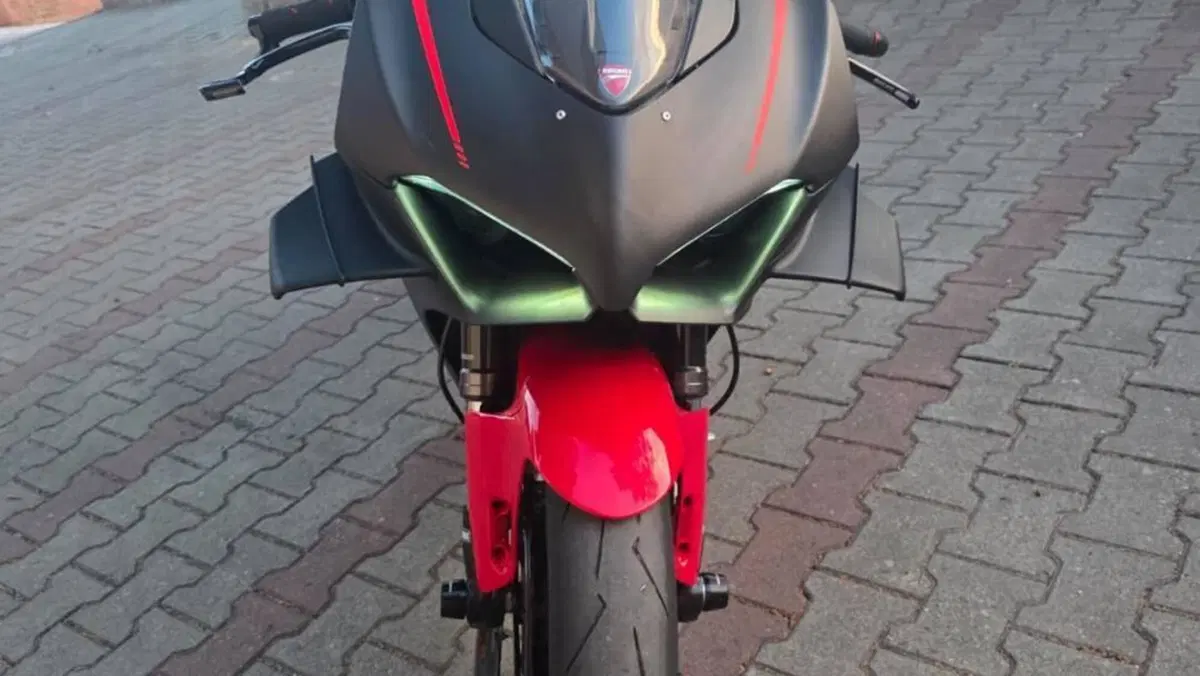 Ducati Panigale V4 1100 (2021)  (13)