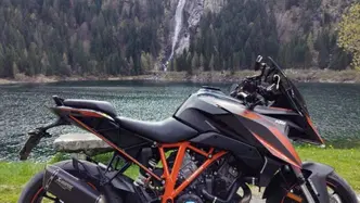 KTM 1290 Super Duke GT ABS (2016 - 18) usata