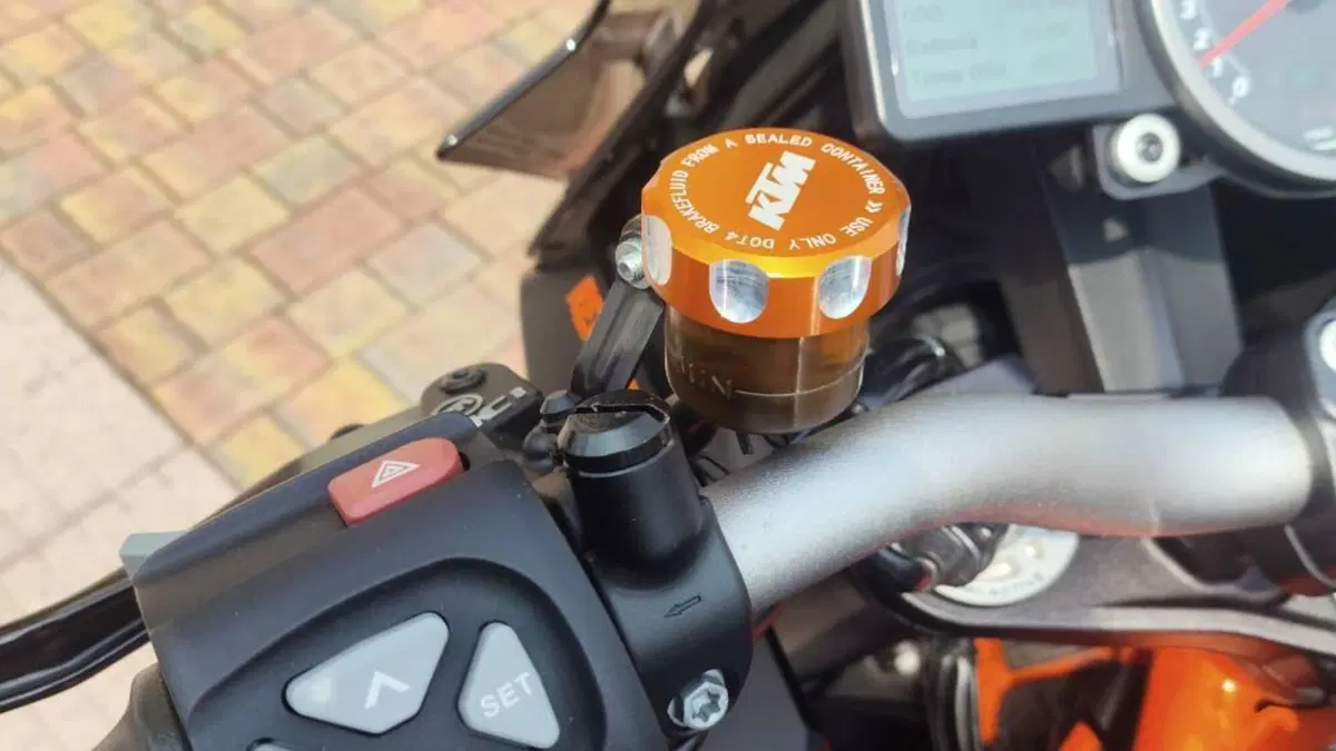 KTM 1290 Super Duke GT ABS (2016 - 18)  (7)