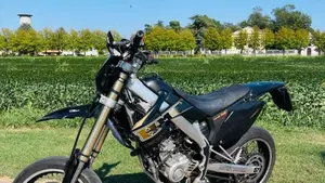 HM CRE F 125 X  (4)