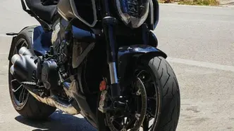 Ducati Diavel V4 (2023 - 26) usata