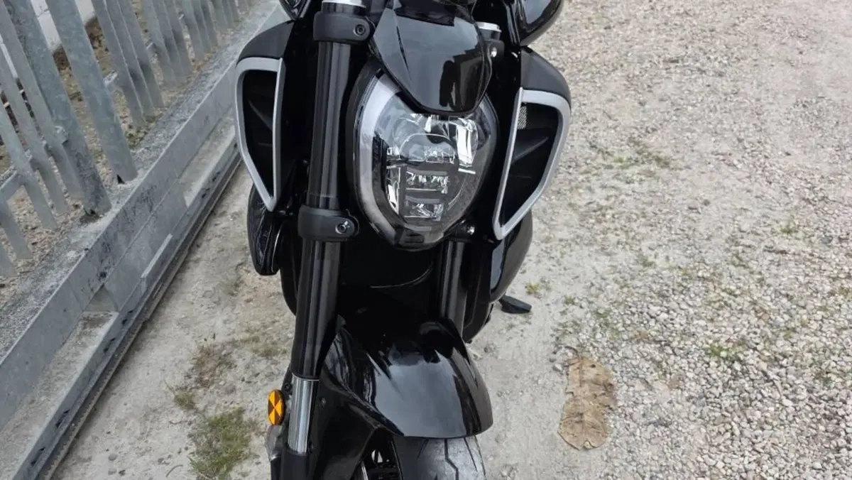 Ducati Diavel V4 (2023 - 26)  (8)